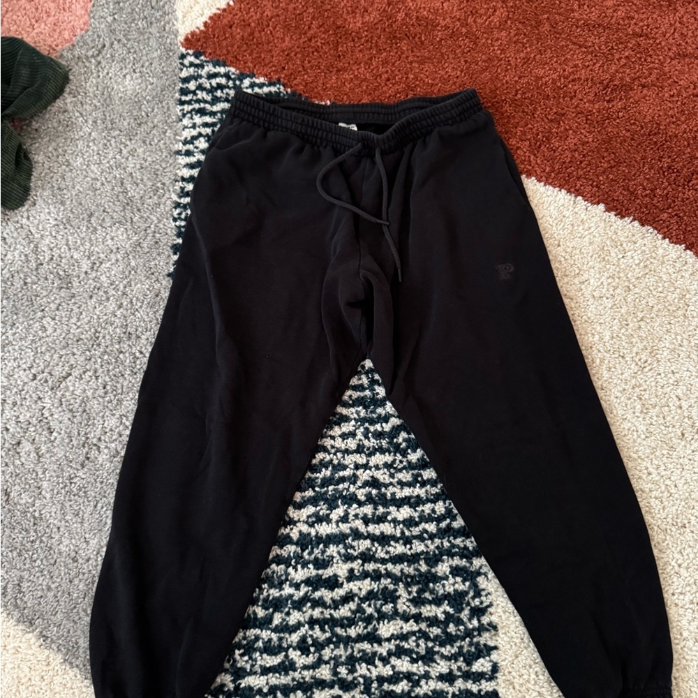 PINK Victoria's Secret Black Jogger Sweatpants